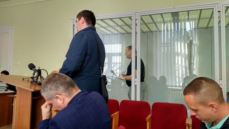 Стрілянина під Ратушею: у суді допитали слідчого, який вів справу Дерещука (ФОТО)