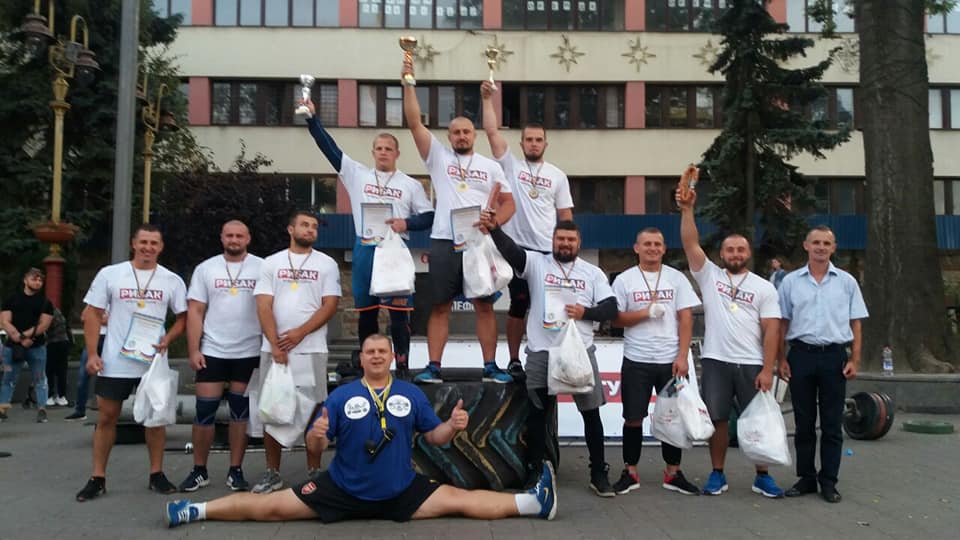 У центрі Франківська провели богатирський турнір (ФОТО)
