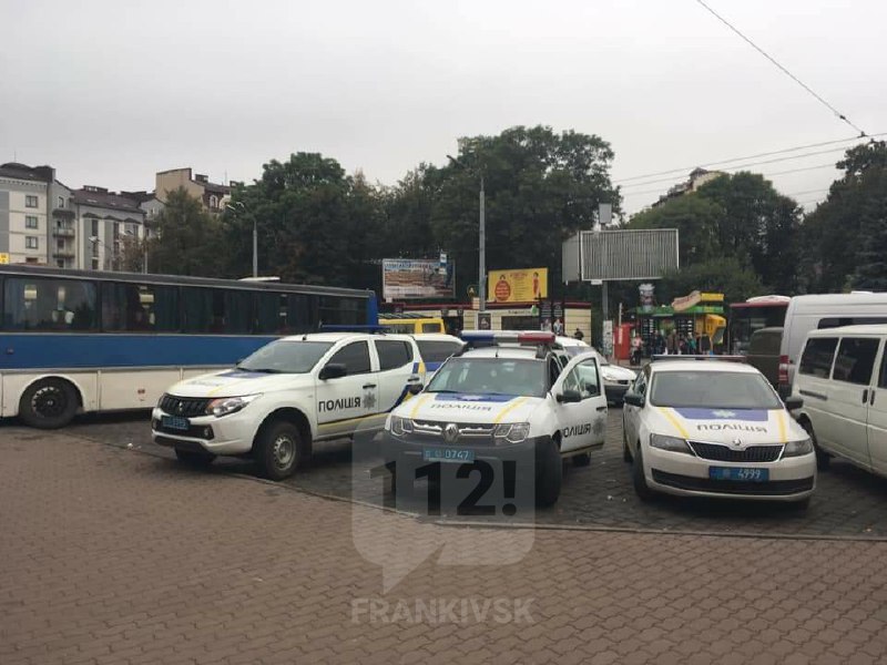 У Франківську невідомі “замінували” залізничний вокзал