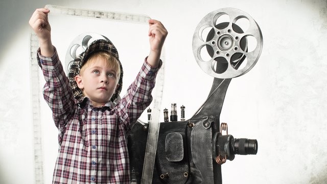 У франківській дитячій бібліотеці все літо показуватимуть фільми та мультфільми (АФІША)