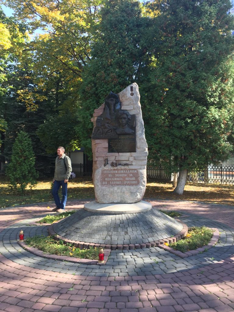 Мало виповнитися 25: у Франківську вшанували пам’ять героя Небесної сотні Романа Гурика (ФОТО, ВІДЕО)
