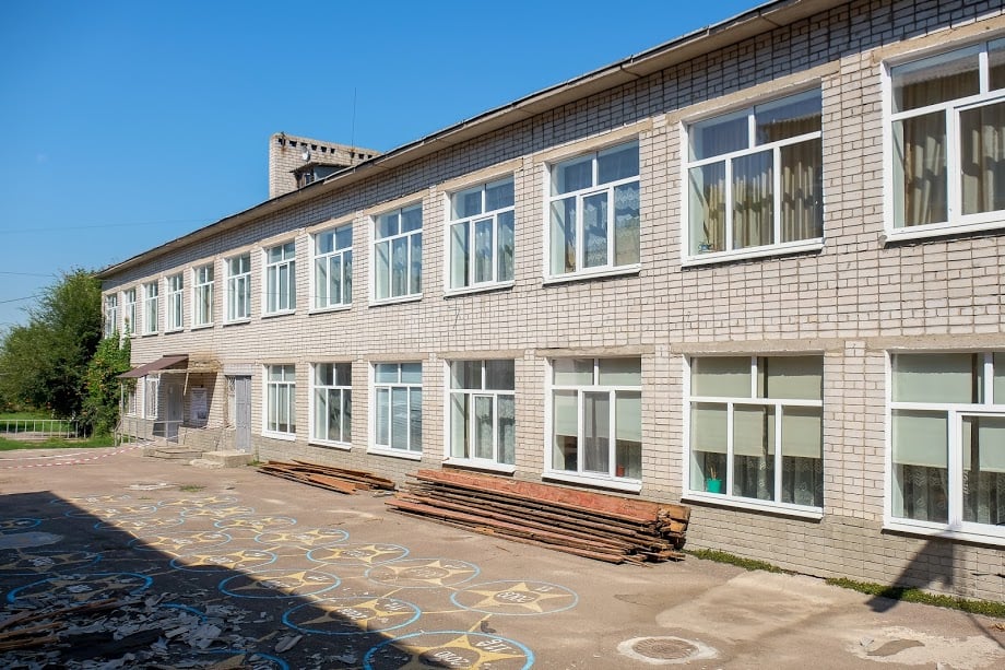 Бібліотека і нові класи: Крихівецька школа отримає нові корпуси