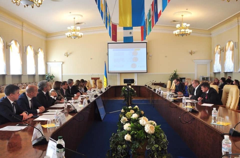 “Прикарпаття має дуже добрі показники щодо ОТГ”, – Савчук про зустріч з міністром розвитку громад (ФОТО)
