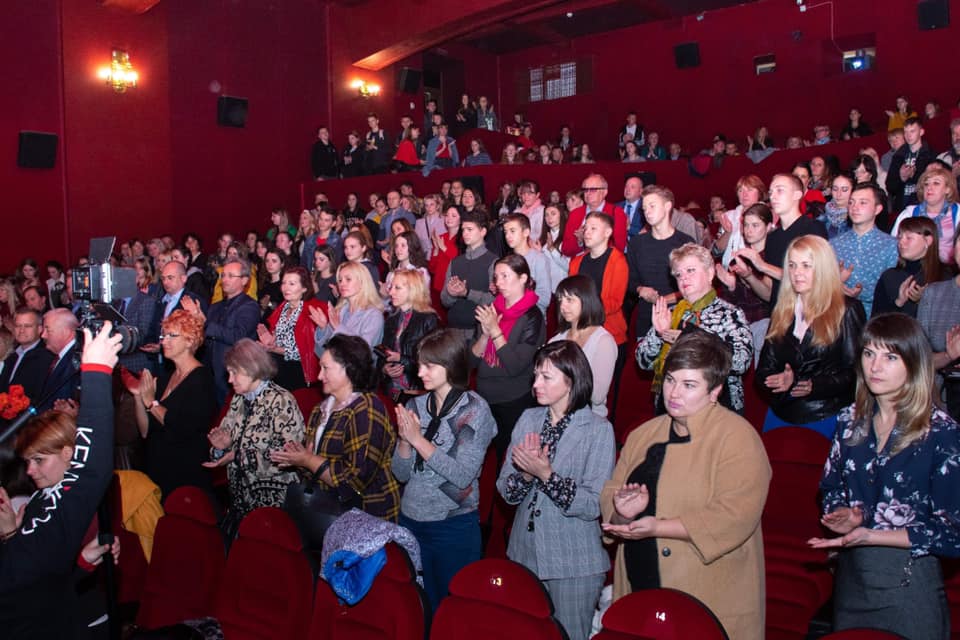 Фільм варто побачити кожному, – франківці дивилися стрічку “Майдан. Перезавантаження” (ФОТО)