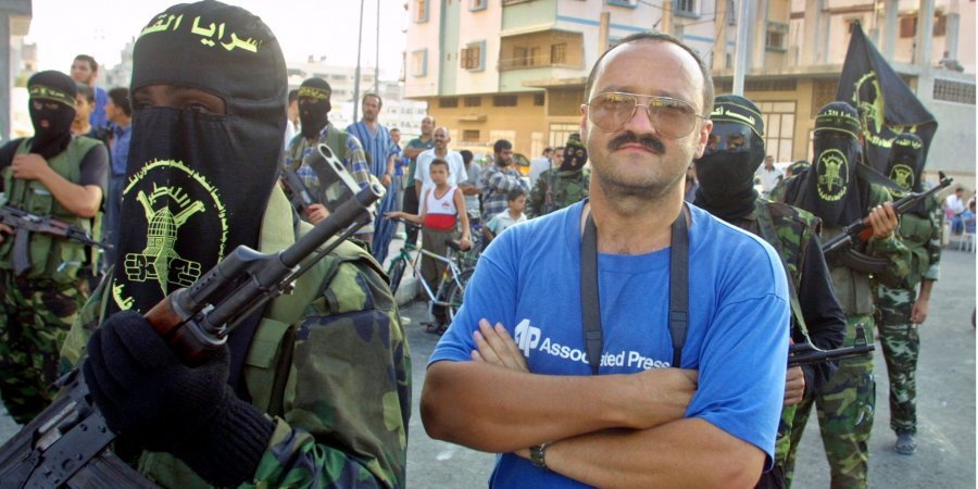 Топ-14 знімків Єфрема Лукацького — найвідомішого у світі українського фоторепортера