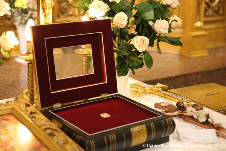 Прихожанка викрала мощі з церкви царя Христа в Івано-Франківську