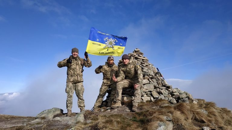 Як бійці коломийської “Десятки” 60 кілометрів Чорногірського переходу долали (ФОТО)