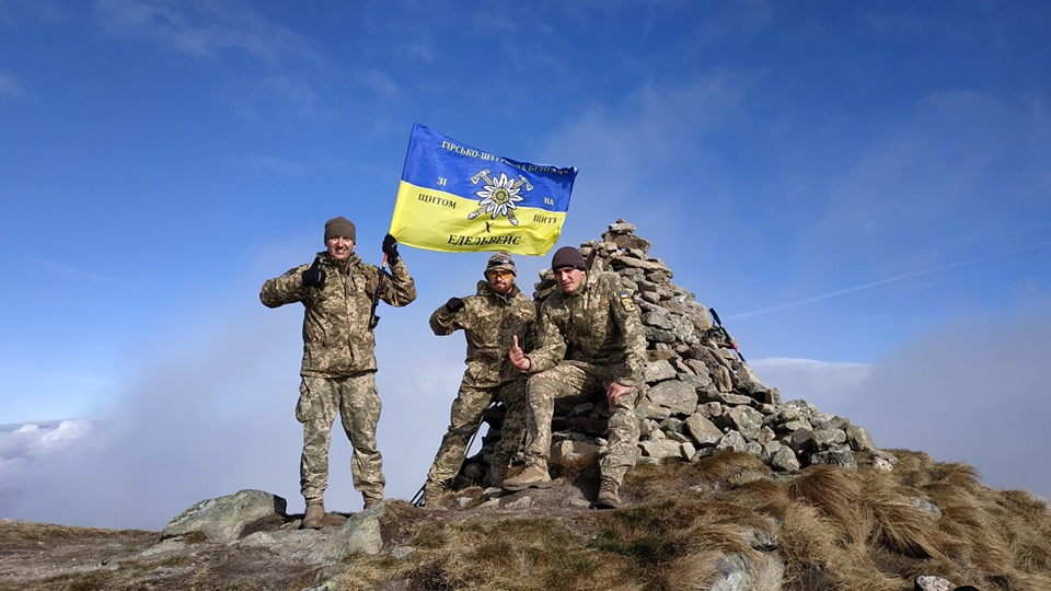 Як бійці коломийської “Десятки” 60 кілометрів Чорногірського переходу долали (ФОТО)