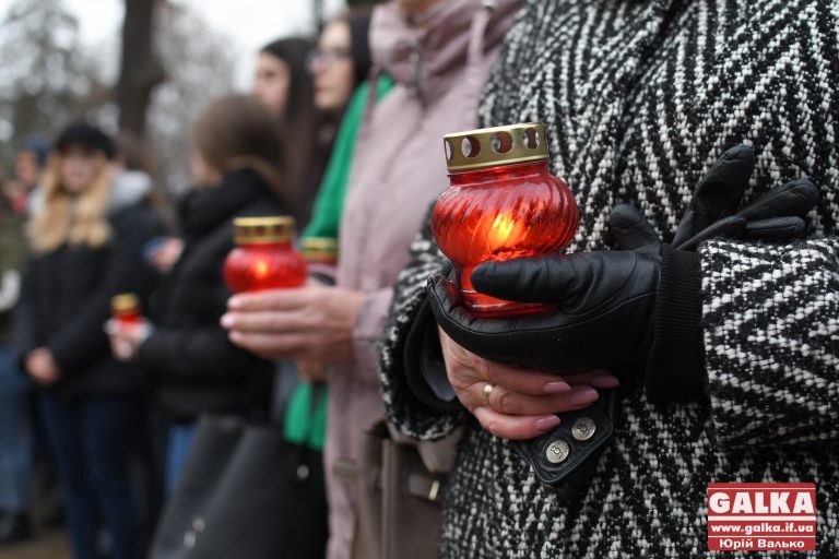 На Тернопільщині провели молебень, щоб відігнати від себе евакуйованих з Китаю (ВІДЕО)