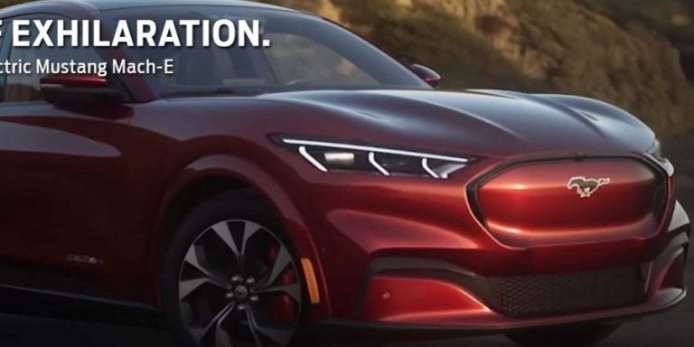 Стали відомі характеристики електричного Ford Mustang Mach-E