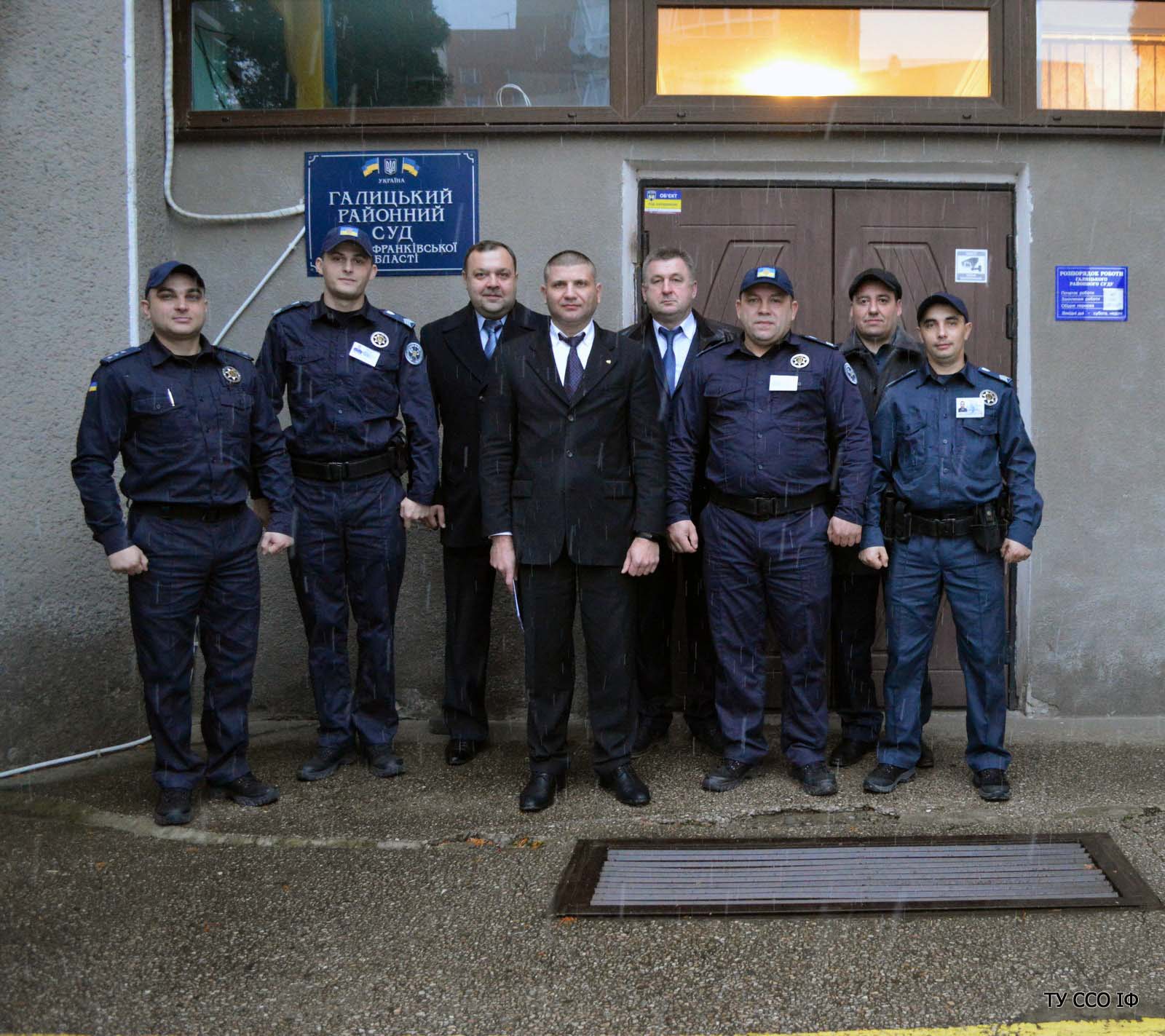 Служба судової охорони взяла під варту будинок правосуддя у Галичі (ФОТО)