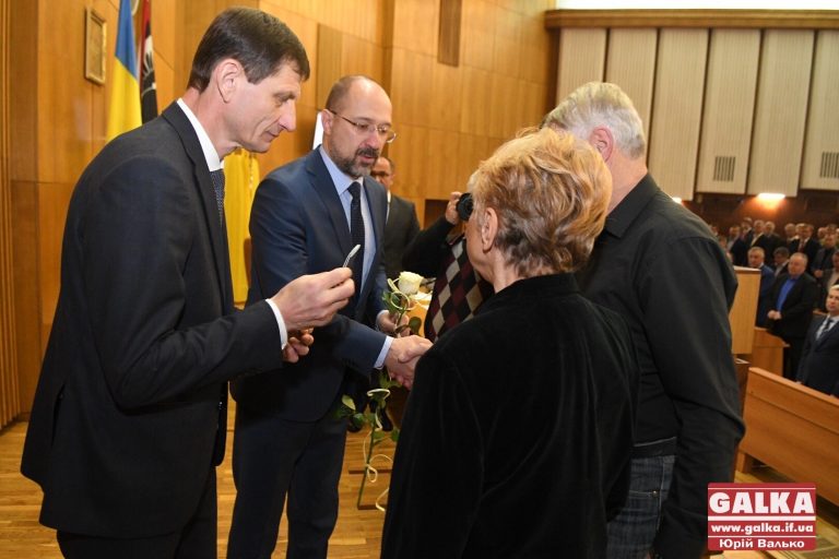 Учасник АТО з Прикарпаття посмертно отримав звання бійця-добровольця (ФОТО)