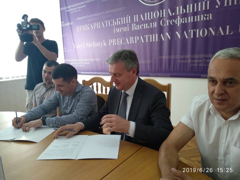 В Івано-Франківську урочисто відкриють Академію Боротьби Прикарпаття