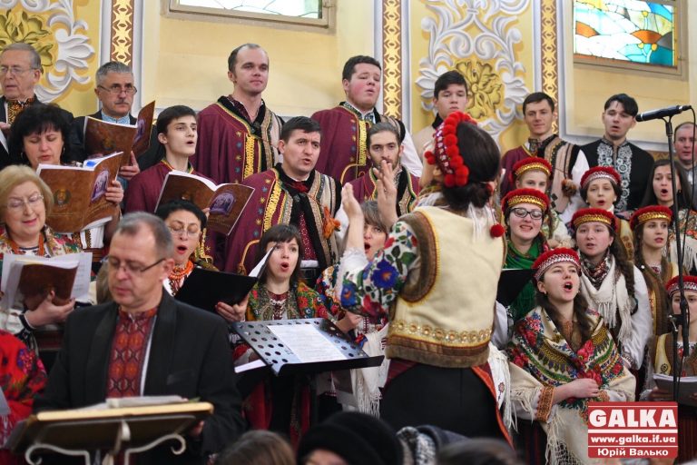 Франківська міськрада скасувала фіктивні тендери на вже проведений фестиваль