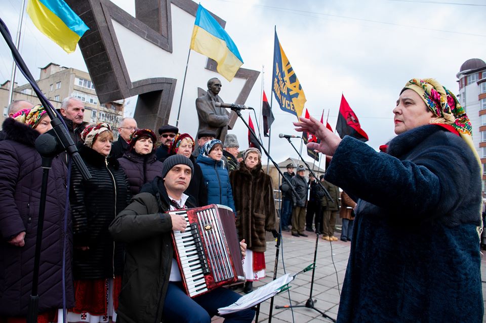 В Івано-Франківську відзначили річницю з дня народження Степана Бандери (ФОТО)