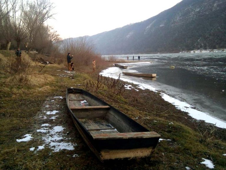 Рибпатруль вийшов у рейд на Прут та Дністер: порушників не виявили (ФОТО)