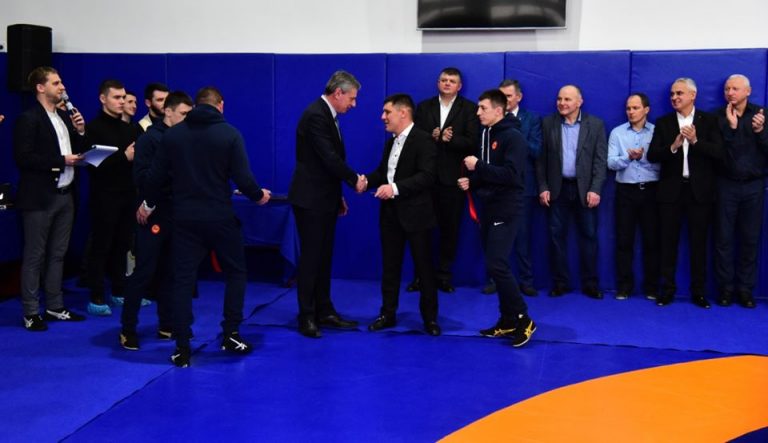 Кузня чемпіонів: у Франківську відкрили Академію вільної боротьби Прикарпаття