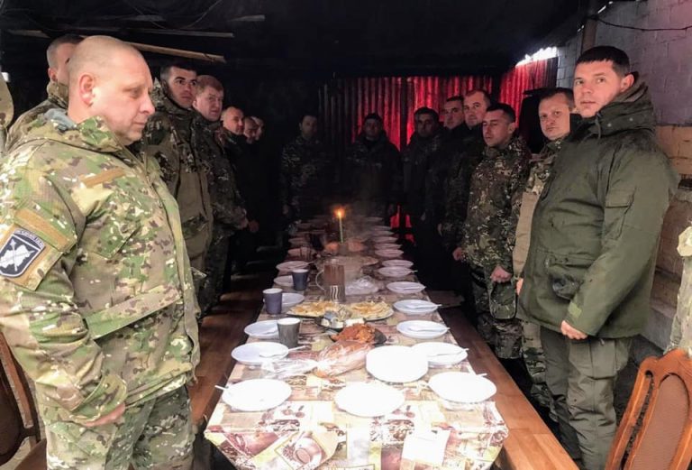 Керівництво поліції Прикарпаття зустріло Різдво разом із правоохоронцями на сході країни (ФОТО)