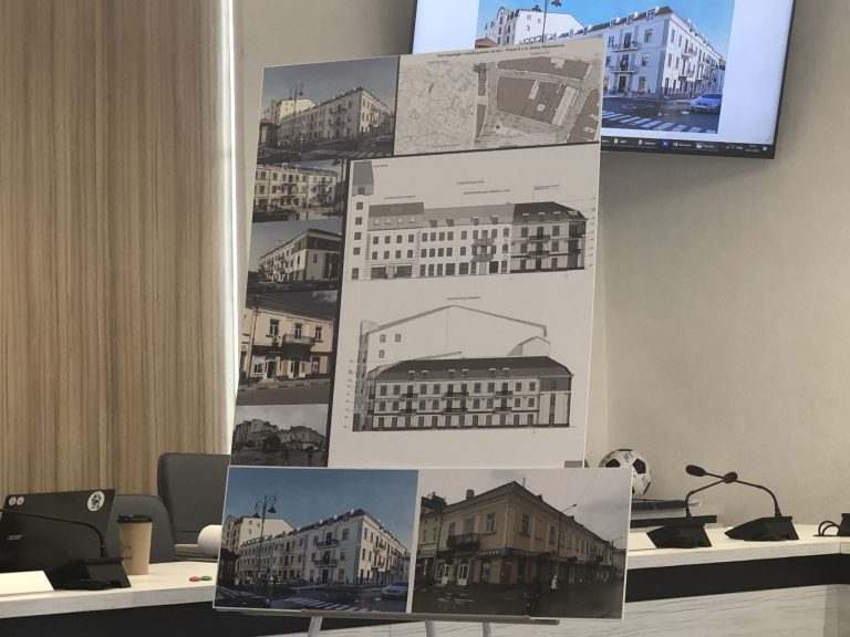 “Реставрувати, але не добудовувати”: містобудівна рада про історичну кам’яницю на площі Ринок, 8