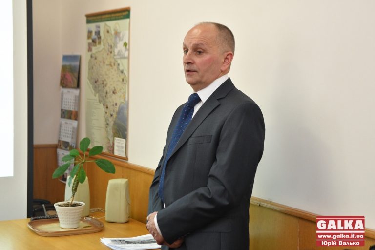 Облрада не підтримала кандидата на посаду гендиректора Івано-Франківської ОДКЛ