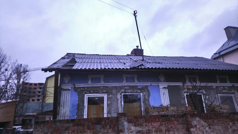 Влада матеріально допоможе франківцям, які постраждали від негоди в лютому