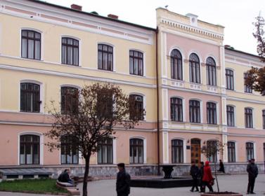 “Якщо фінансовий план не буде виконуватися – тоді скорочення”, – Марцінків занепокоєний майбутнім міської стоматполіклініки
