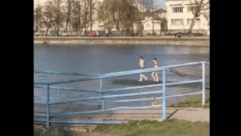 На міському озері відкрили купальний сезон (ВІДЕО)