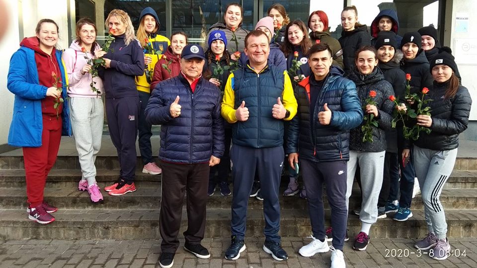 Два “срібла” та “бронзу” везуть прикарпатські боксерки з турніру в Латвії