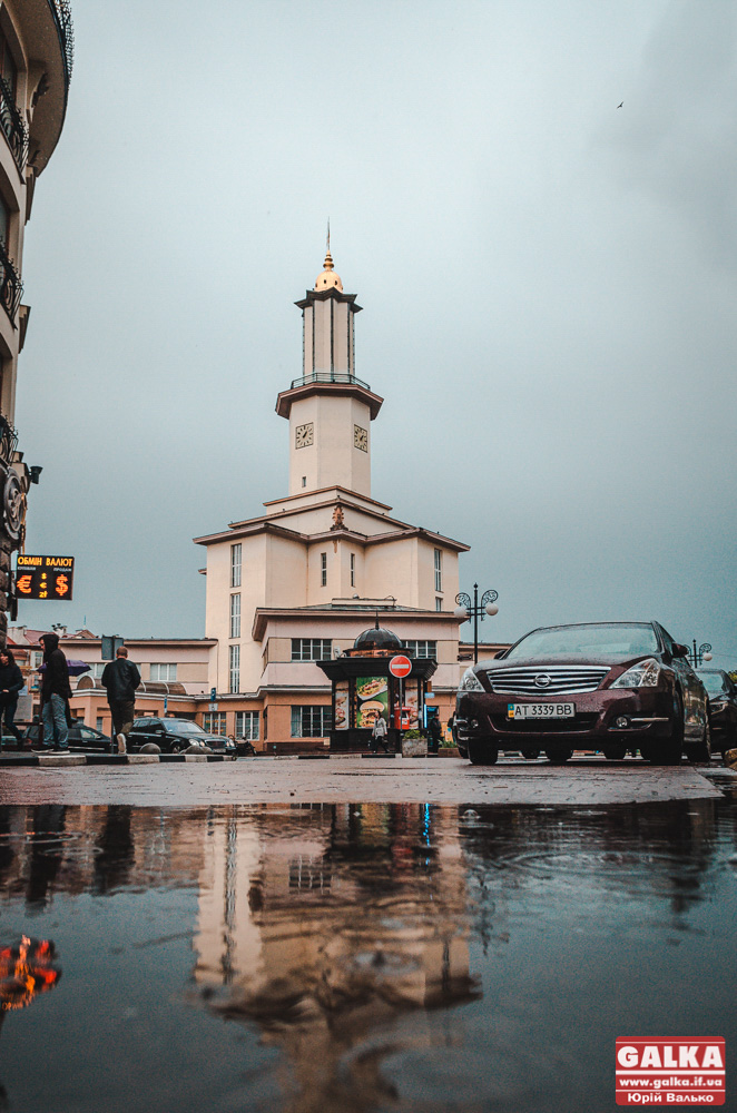 Марцінків хоче, аби автомобілям було некомфортно в центрі. Проводити перекриття на вихідні