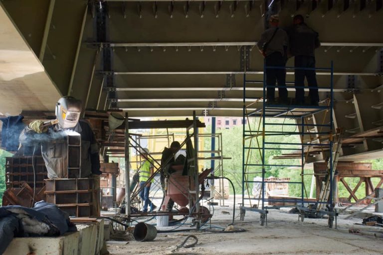 Наступного тижня міст на Пасічну почнуть “сунути” на останню опору, – Марцінків (ВІДЕО)