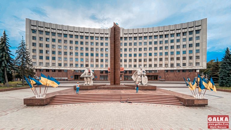 Понад сім мільйонів гривень планують витратити на рекламу Франківської ОТГ