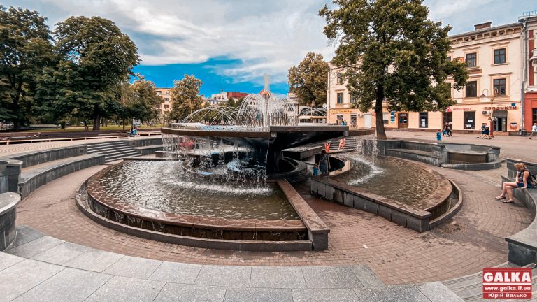 Через обміління Бистриць у Франківську обмежать роботу фонтанів