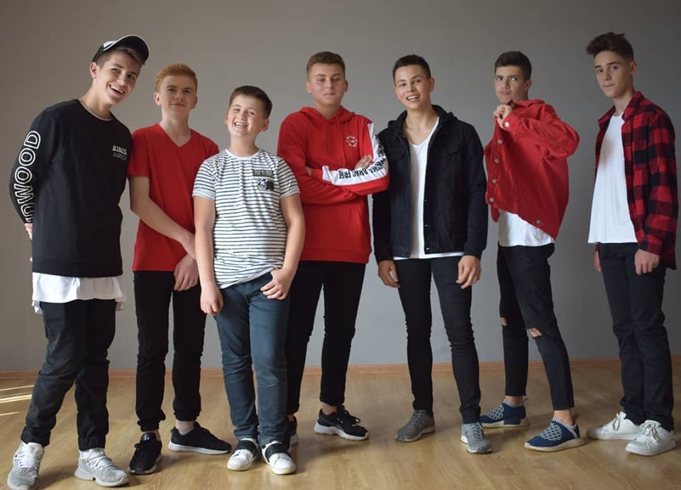 Франківський бойз-бенд 7TEEN`S записав кавер на пісню співачки alyona.alyona (ВІДЕО)