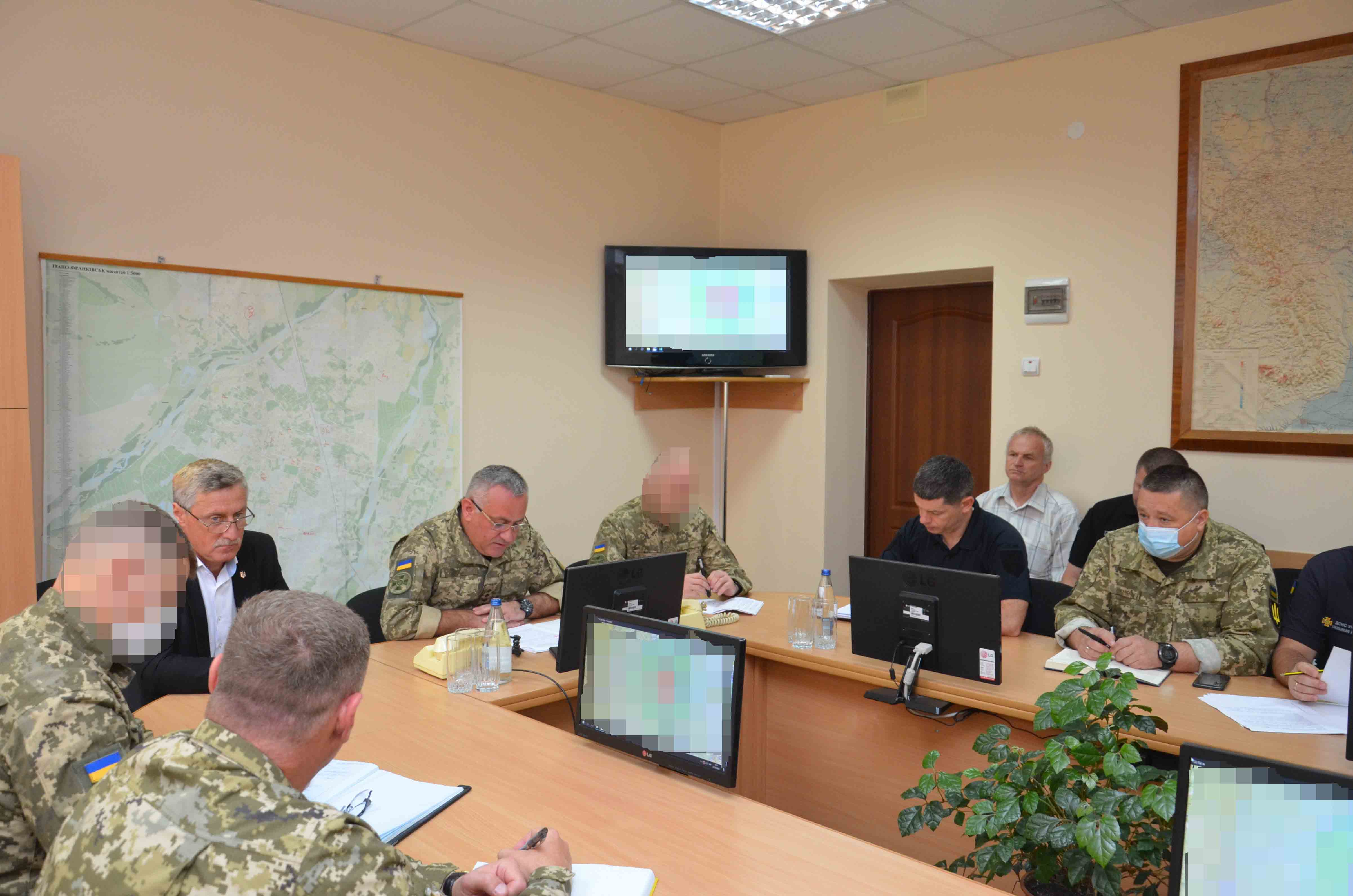 На Прикарпатті розшукують “диверсантів”