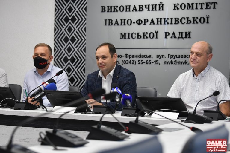 Марцінків скоротив 6% штатної чисельності виконкому. Переважно – це “мертві душі”