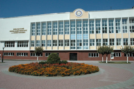 Не КНУ, а КНУВС: у франківському виші про нове скорочення назви