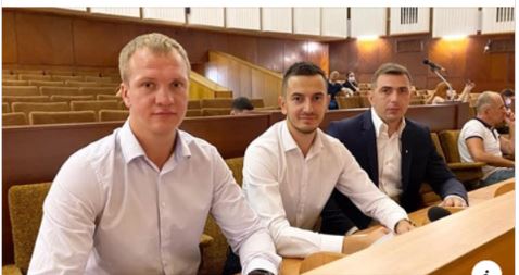 Франківські “укропівці” вже агітують за нову політичну силу, але від старої не відрікаються, – аналітики “ЧЕСНО”