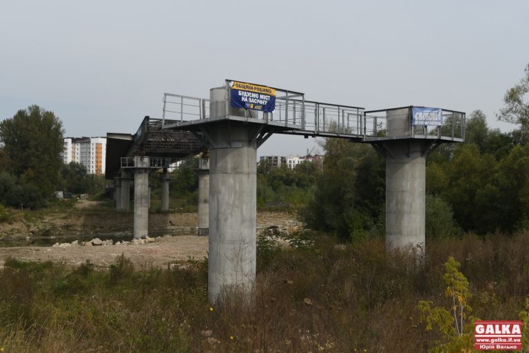 Нардеп Прощук повідомив, що з держбюджету на міст на Пасічну дають ще 100 млн гривень