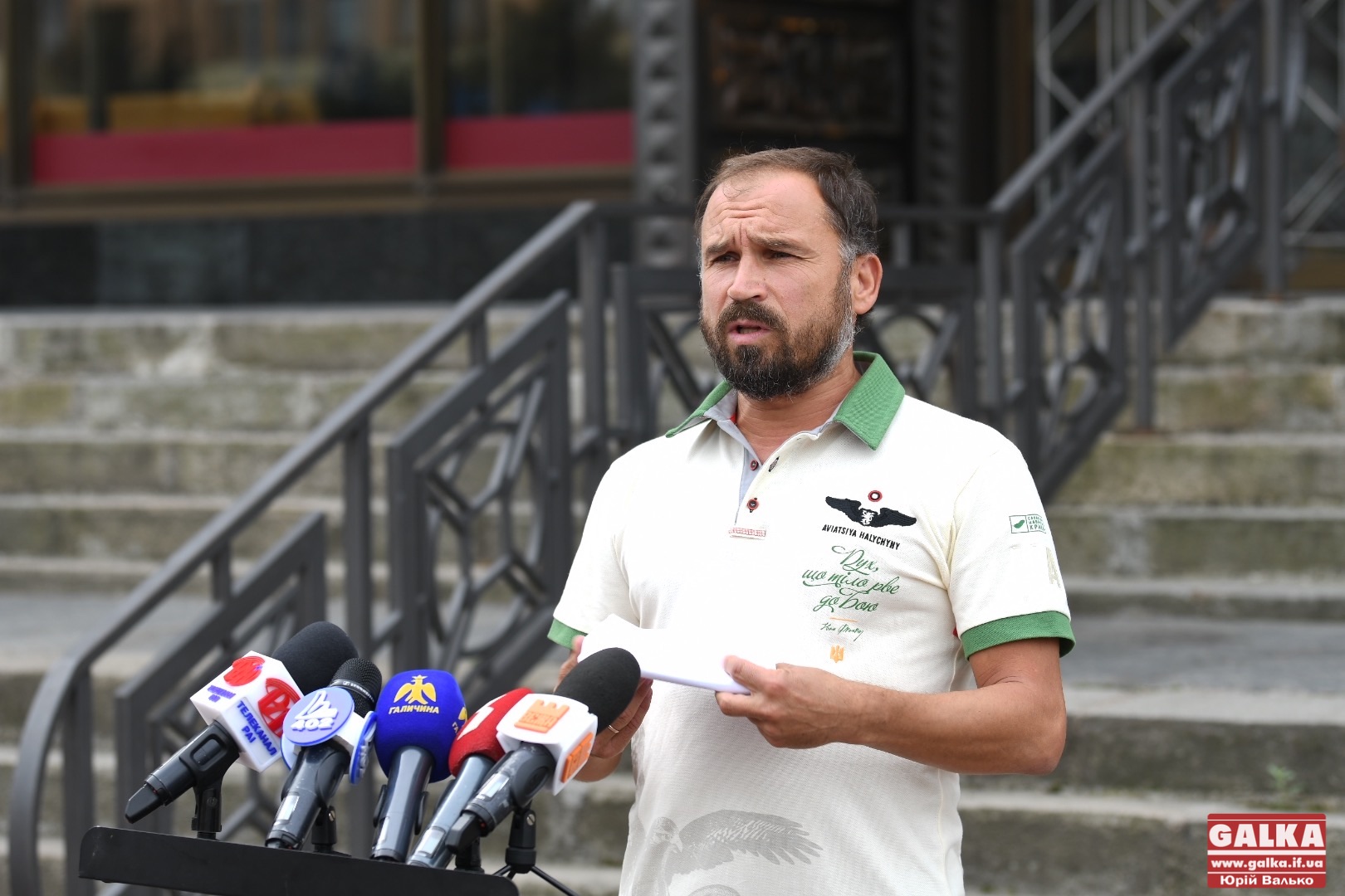 Через франківську “червону зону” місцеві театрали гратимуть на Богородчанщині (ФОТО)