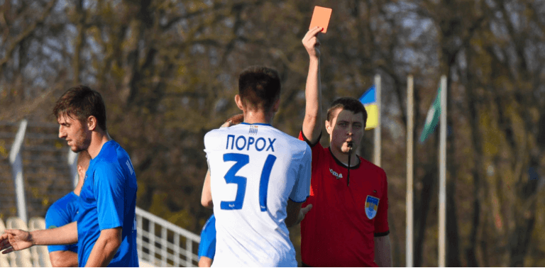 Стало відомо, хто судитиме матч “Прикарпаття” з тернопільською “Нивою”