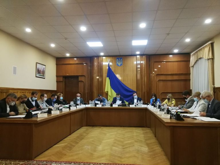 ЦВК достроково припинила повноваження всього складу Івано-Франківської обласної ТВК