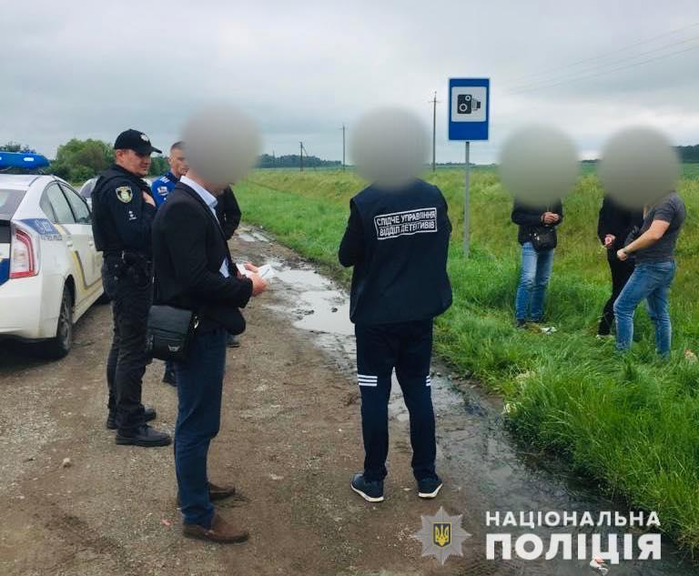 Прикарпатці на Львівщині виготовляли наркотики, а збували – поштою (ФОТО)
