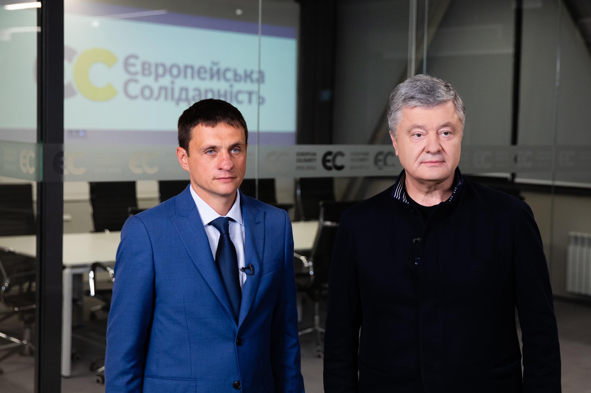 Порошенко закликав франківців підтримати Петра Шкутяка на виборах міського голови Івано-Франківська (ВІДЕО)