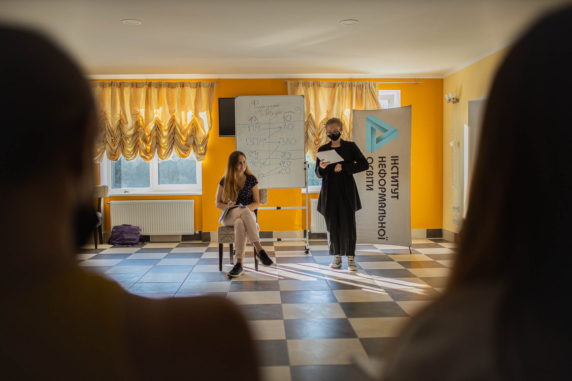 «Освітня станція “Д”»: як вивчення дебатів змінило життя юних прикарпатців і не тільки… (ФОТО)