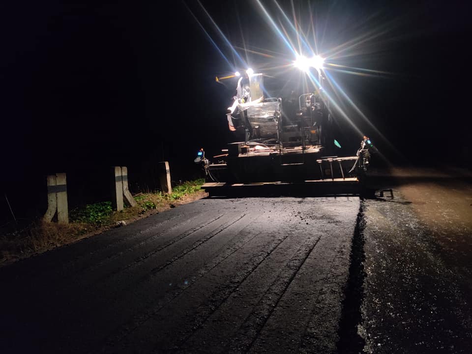 Дорогу регіонального значення ремонтують на Долинщині (ФОТО)