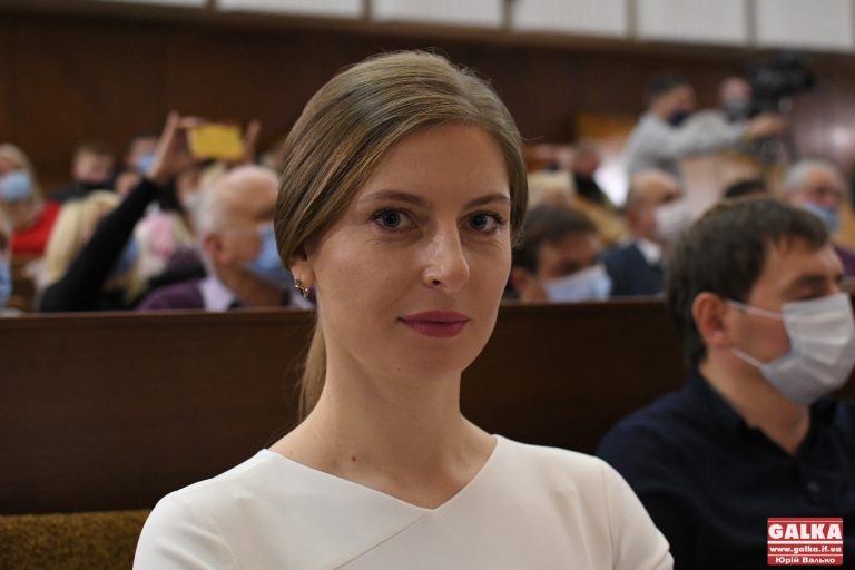 При голосуванні скандального земельного питання у Івано-Франківській міськраді утрималась лише одна особа