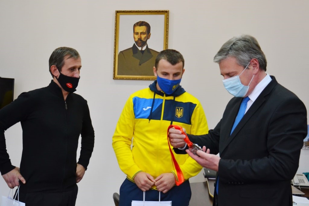 Франківський студент – срібний призер Чемпіонату Європи з боксу (ФОТО)