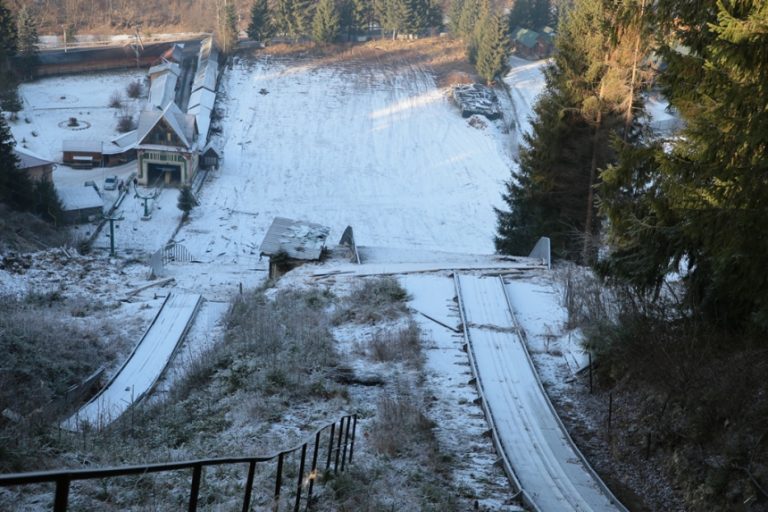 Лижний трамплін планують відремонтувати у Ворохті