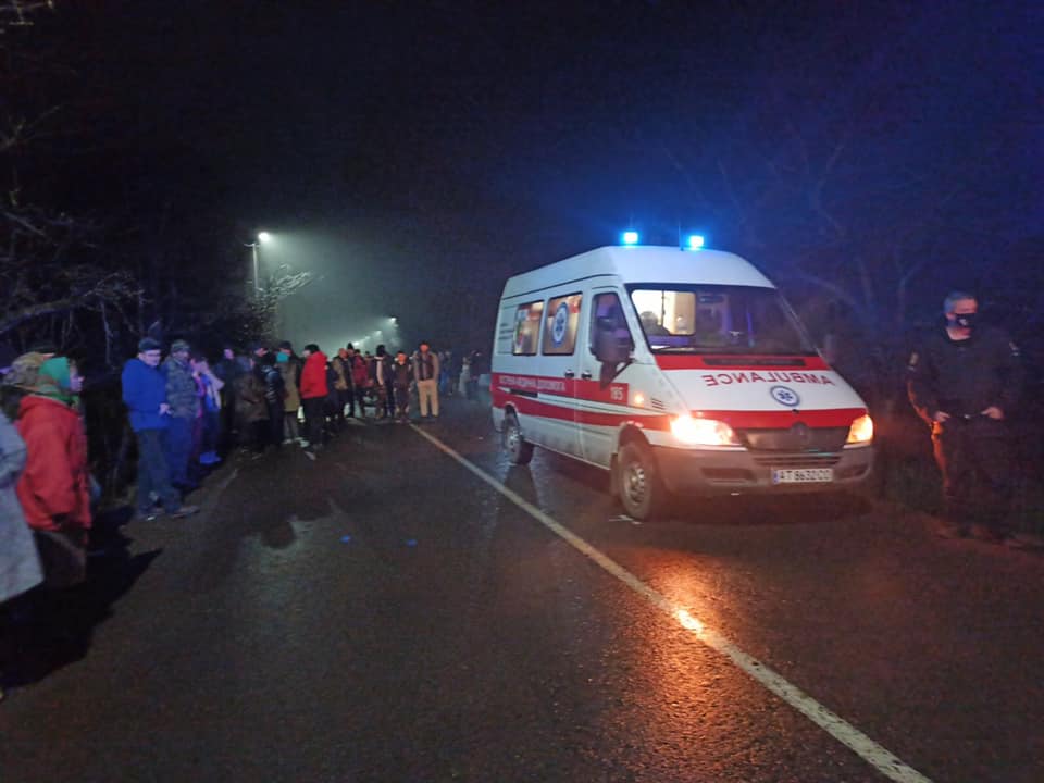 Збив і залишив помирати: у новорічну ніч на Прикарпатті водій смертельно травмував підлітка та втік (ФОТО)