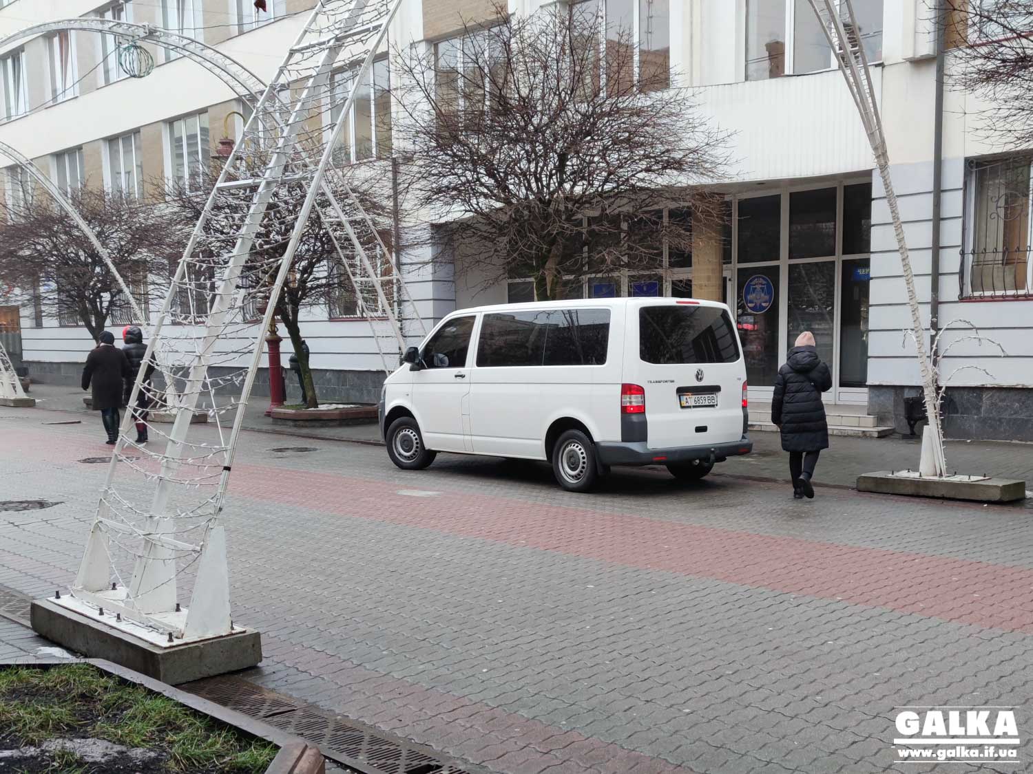 В ДФС Франківщини кажуть, що після обшуків ДБР та СБУ ніхто з працівників не отримав звинувачень